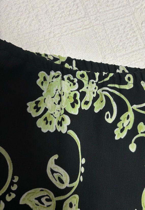 Vintage Y2K Black & Green Floral Midi Skirt | Siz… - image 4