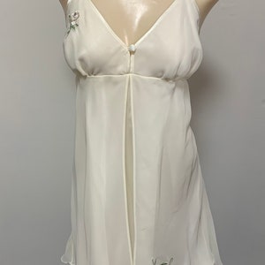 Vintage 90’s Floral Embroidered Slip Dress Coquette | Size M