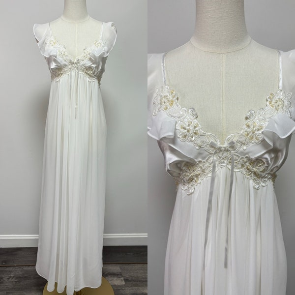 Vintage Y2K White Sheer Beaded Nightgown | Size S/M
