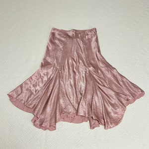 Vintage Y2K - 90’s Pink Satin Midi Skirt | Size S/M