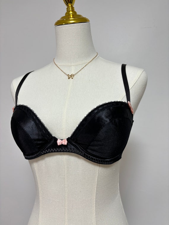 Vintage Victoria’s Secret Coquette Bow Bra | Size 