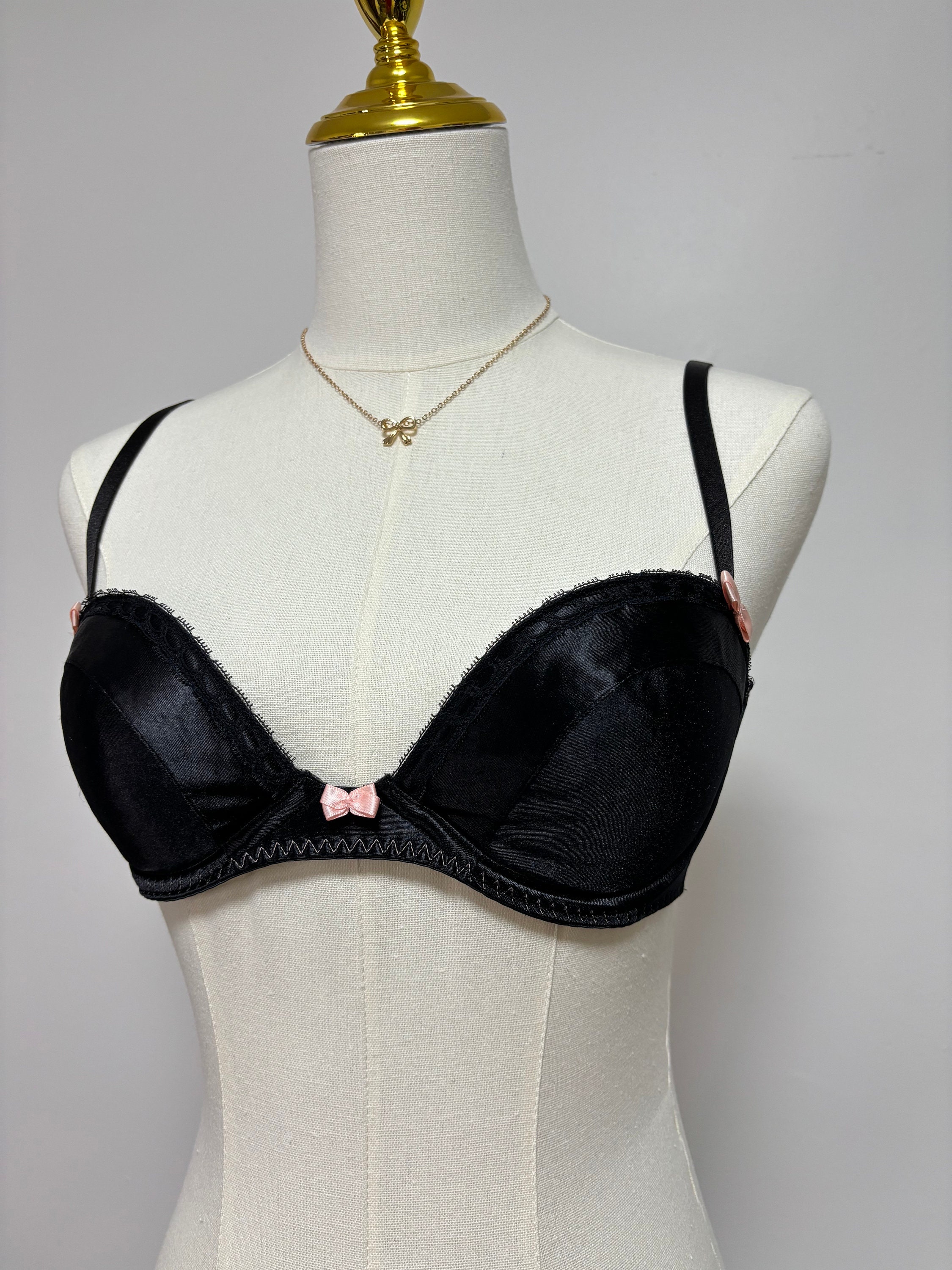 Buy Victoria's Secret Vintage Rose Pink Ring Hardware Front Close Push Up  Bra from Next Malta