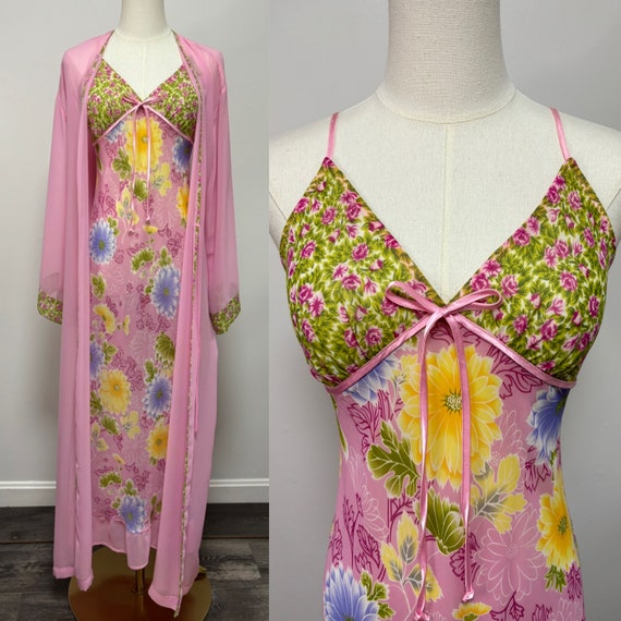 Vintage Y2K Pink Floral Nightgown and Robe Set | S