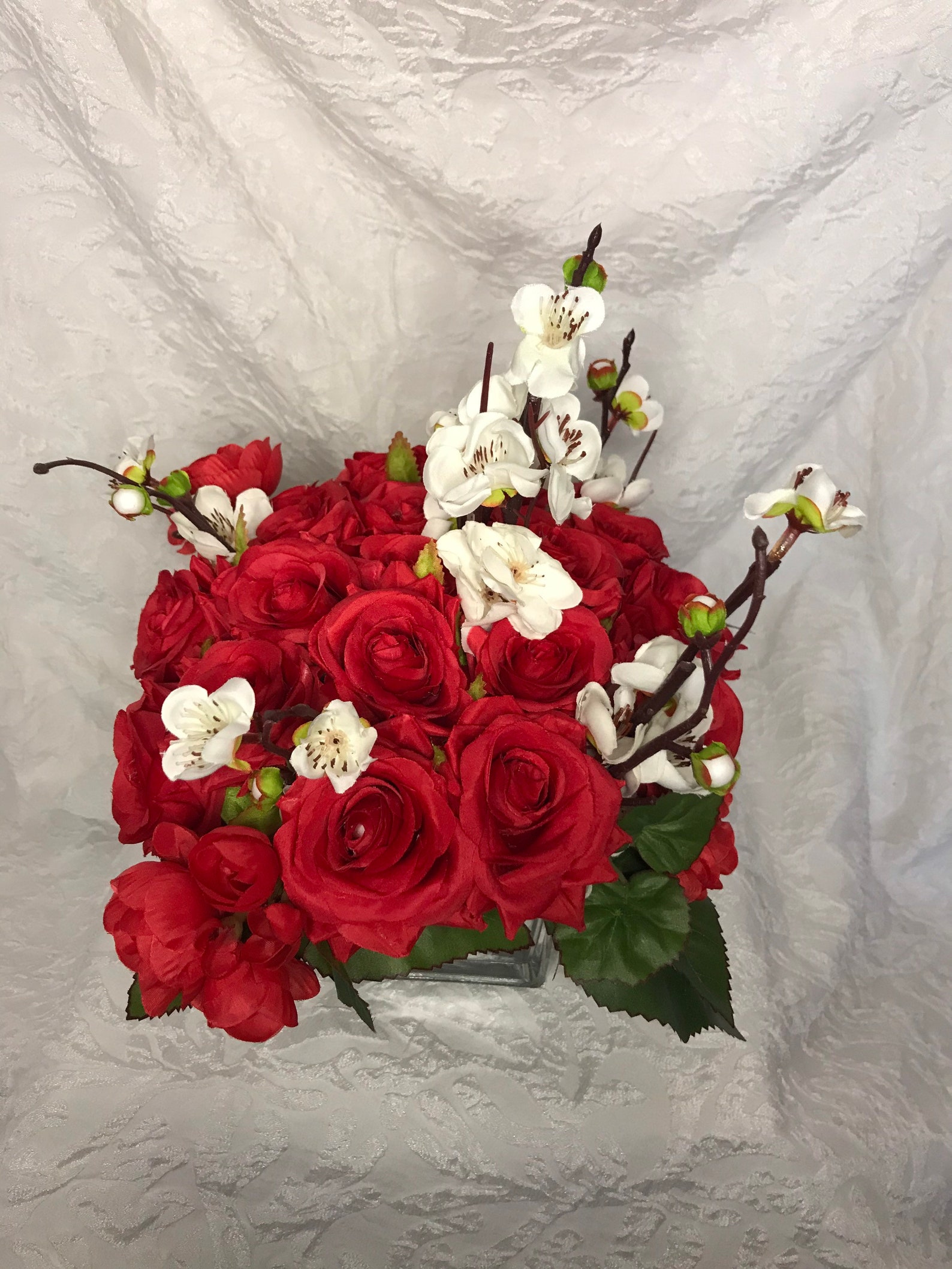 Red Roses Flower Arrangement Etsy