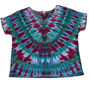 Ice Dyed Loose Fit T-shirt in green, blue, and purple - size large