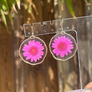 Hot Pink Daisy Gold Earrings