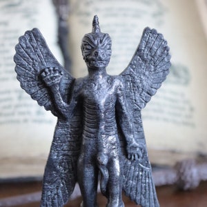 Pazuzu Statue, from The Exorcist. Use for Wicca or Occult