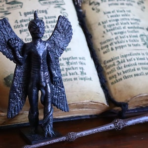 Pazuzu Statue, from The Exorcist. Use for Wicca or Occult ,