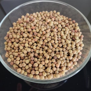 Dun Pea Microgreen, Sprouting and Growing Veggies Seed