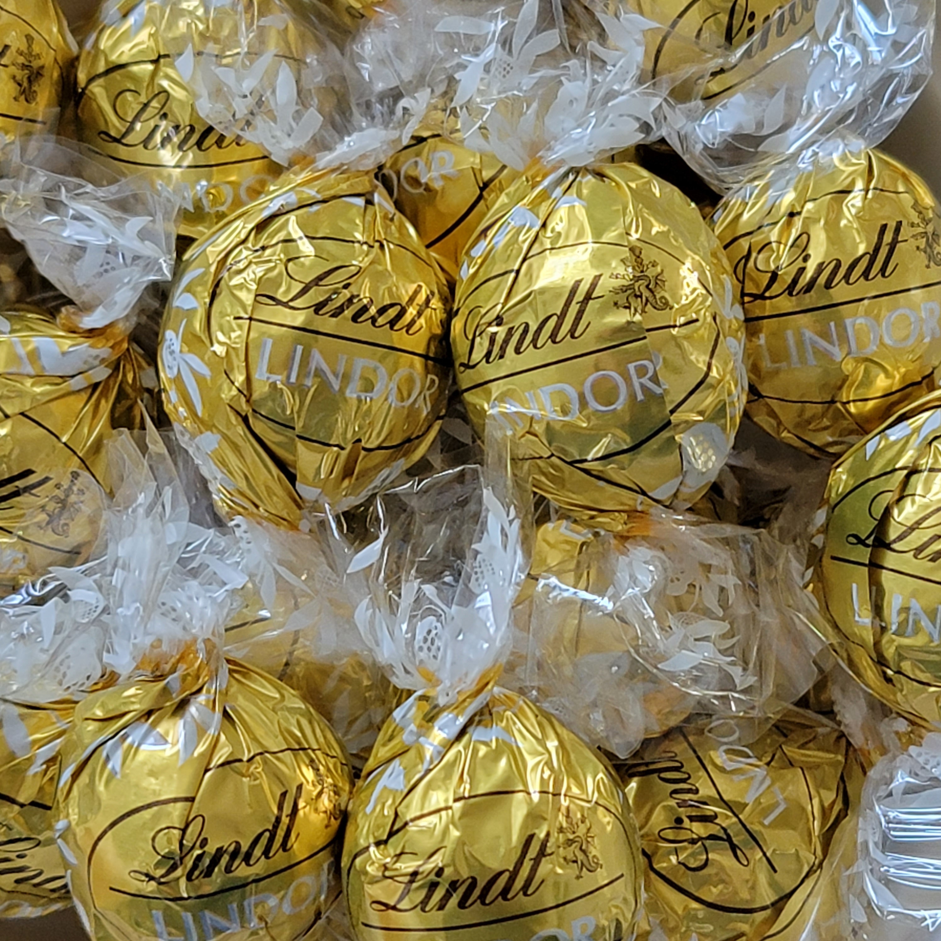 White Chocolate Lindt Truffles Delicious Lindt Holiday Gift Etsy