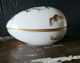 ヘレンド　鳥　陶器置物 ヘレンドの陶器製 鳥の置物 約5cm ハンガリー HEREND(ヘレンド