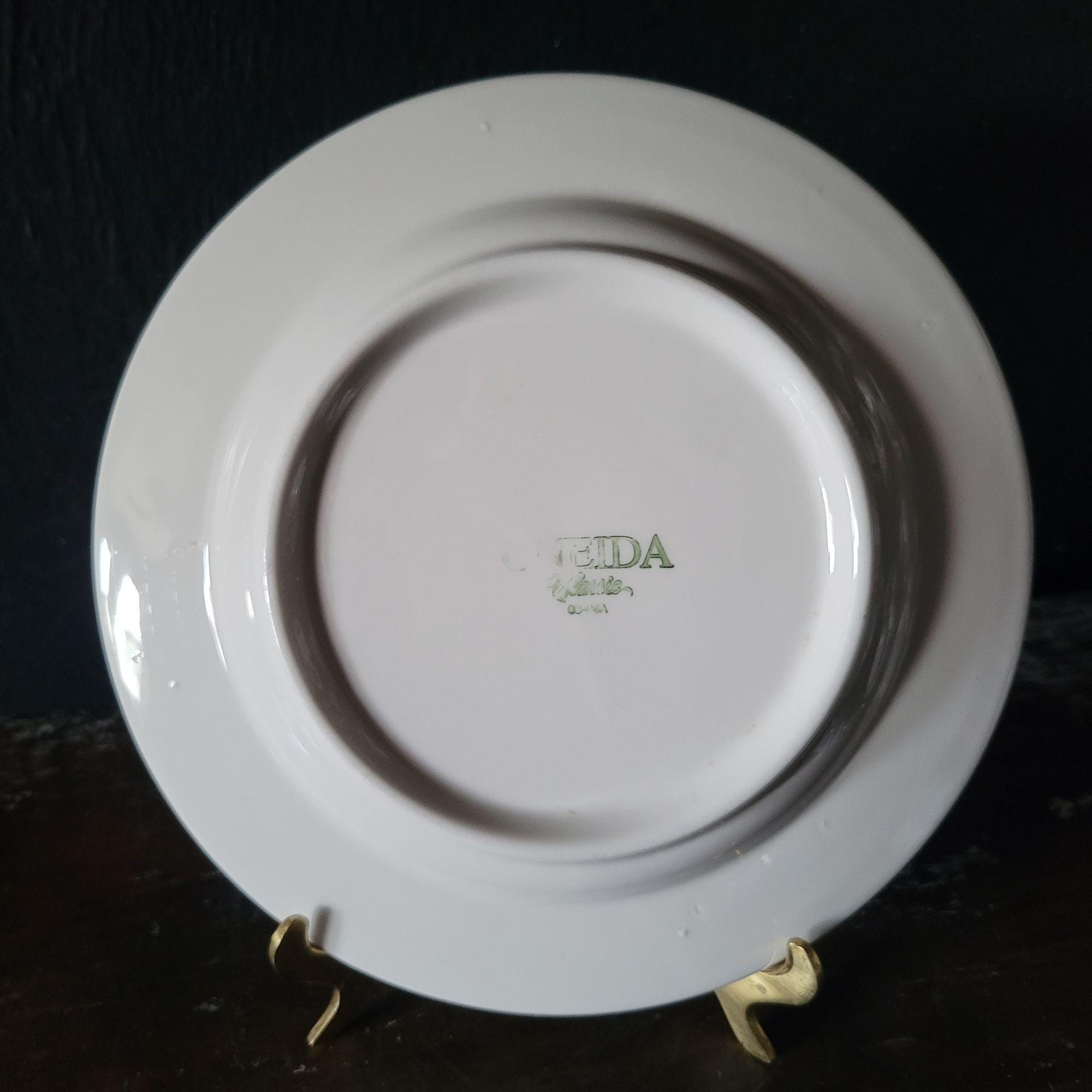 Vintage Oneida Classic Elmira College Seal Salad Plate Restaurant