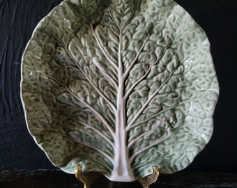Bordallo Pinheiro Green Cabbage Leaf Raised Edge Plate Portugal Light Green *Read