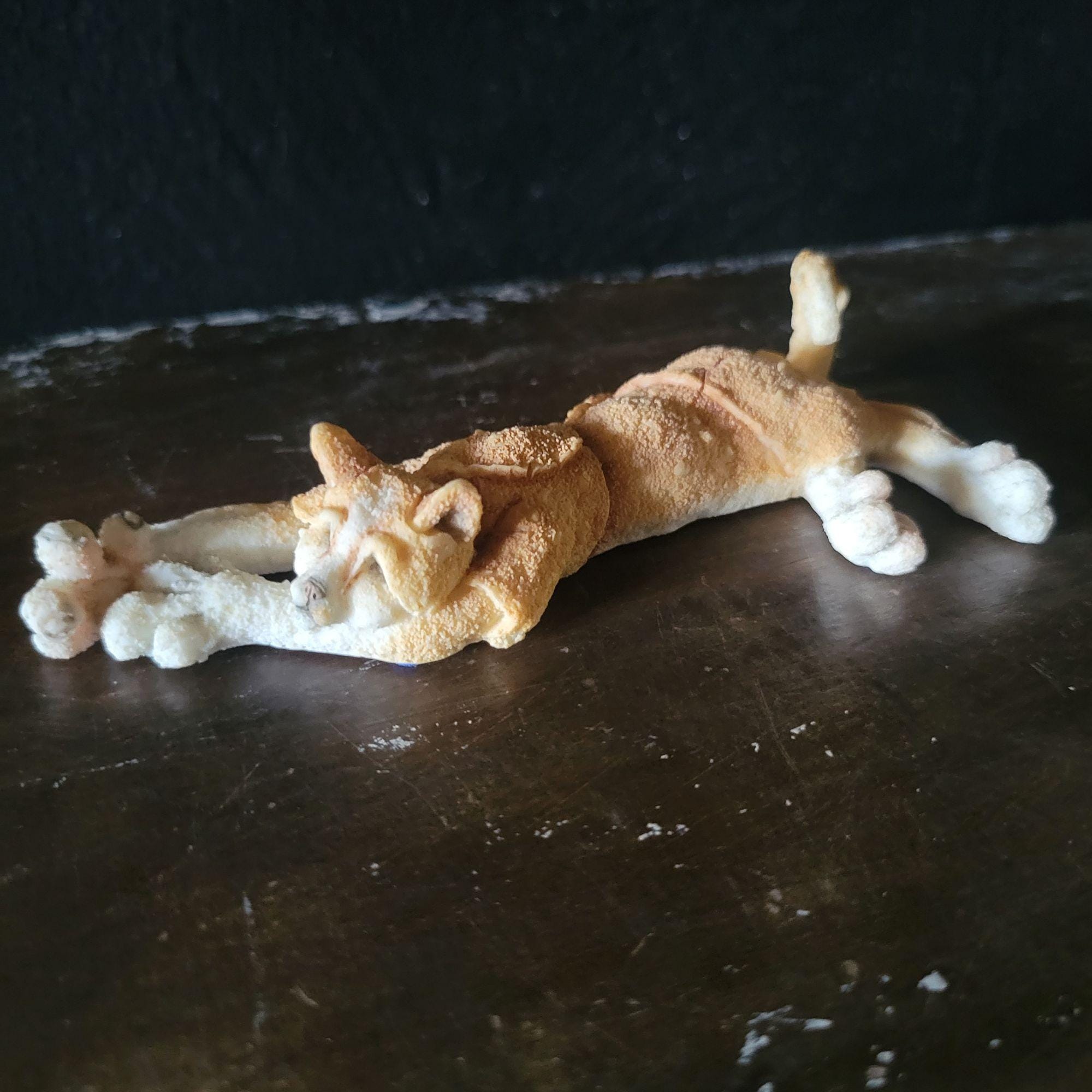 Vintage A Breed Apart #70333 Clawed Mini Cat Figurine 2004, Cat