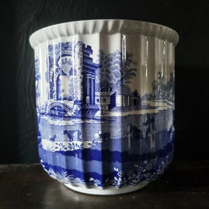 Grand cache-pot vintage Spode bleu italien cannelé bleu et blanc 16,5 cm
