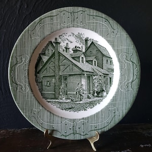 Vtg &quot;The Old Curiosity Shop&quot; Dinner Plate Currier & Ives Royal China *Crazing