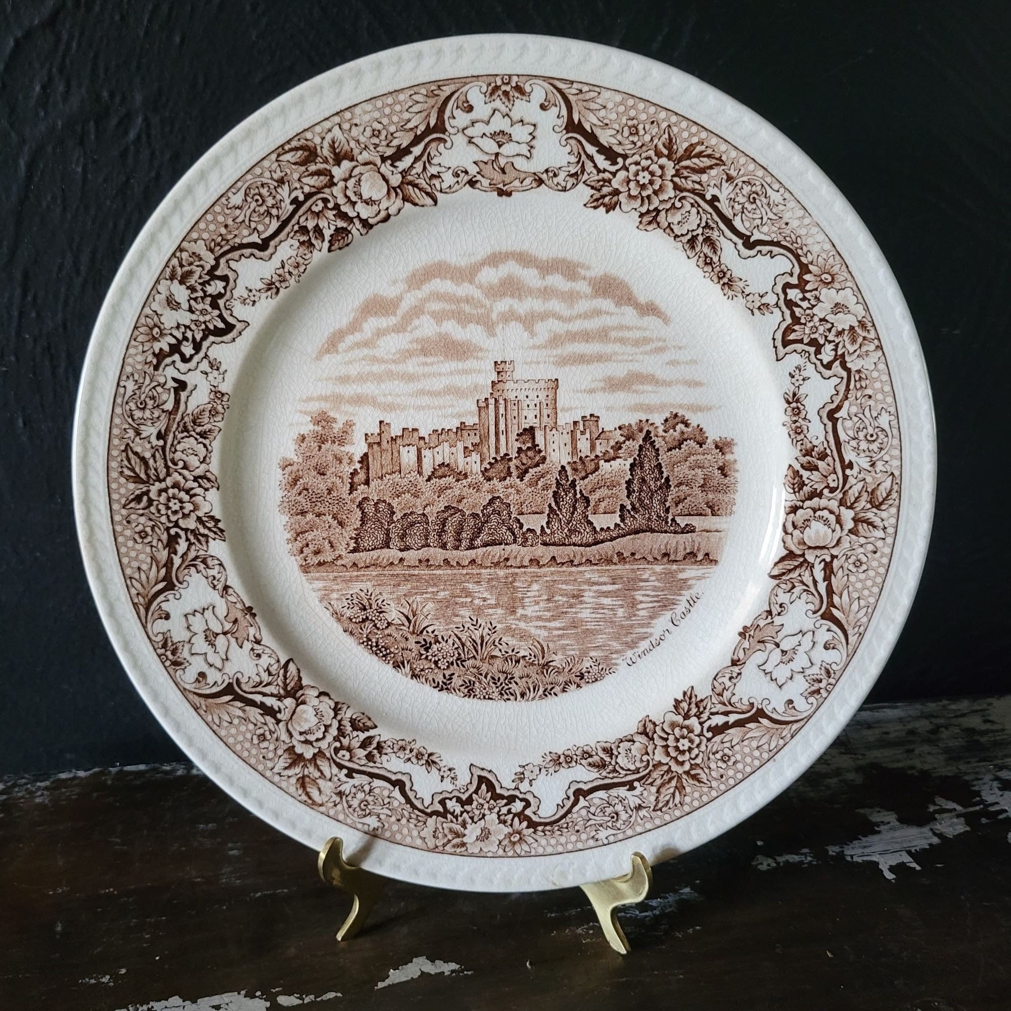 Ridgway社　ミッドセンチュリー　大小プレート４枚セット　ヴィンテージ Ridgway社 ミッドセンチュリー 大小プレート4枚セット ヴィンテージ