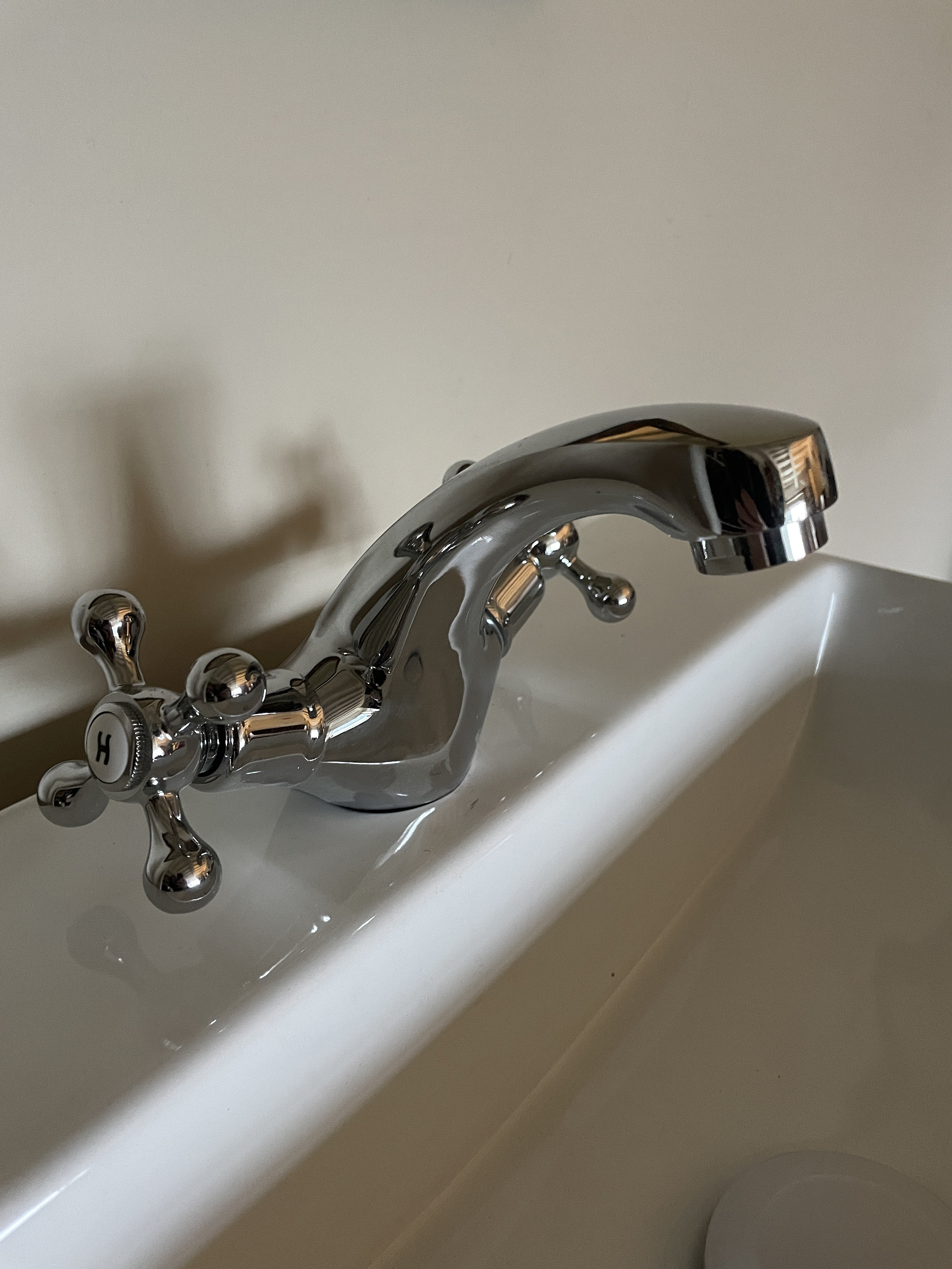 Vintage Bathroom Vanity Unit/sink Unit Chest of Drawers. Etsy UK