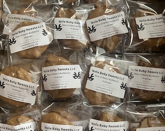 New Orleans Authentic Mini Pralines/Pecan candy individually wrapped for parties/weddings.