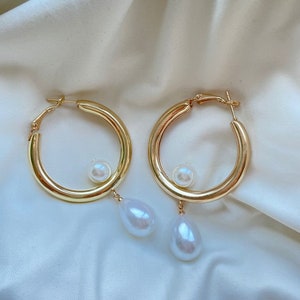 Pearl Hoops, hoops earrings, pearls earrings, gold hoops, gift for her, bridesmaid earrings