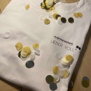 various women&#39;s T-shirts