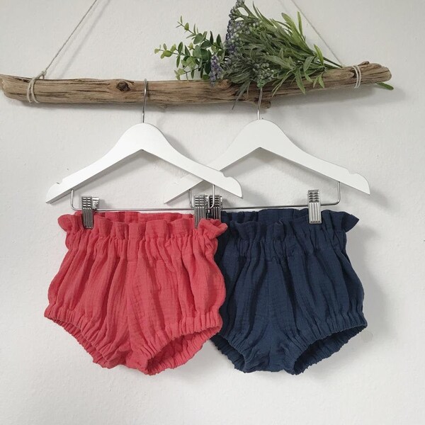 Baby bloomers Girls muslin shorts Toddler girl bubble shorts Baby summer blummies Diaper cover Organic cotton clothes