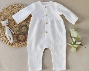 Romper de lino natural Romper de bautismo blanco, Romper de bebé de verano Romper de lino de bebé, Traje de bautizo de bebé, Nuevo regalo de bebé