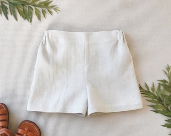 Short en lin pour bébé garçon Short pour tout-petit garçon Short à devant plat Short de vacances Short d'été en lin Vêtements durables