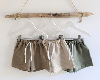 Short en lin pour bébé Short en lin pour tout-petit garçon Shorts d’été Shorts en lin pour bébé bébé mariage Mariage bébé Short de plage Neutre gener shorts