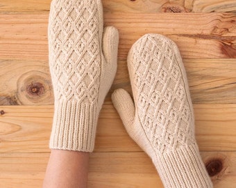 Patrón de tejido en PDF / Mitones Liv: calentadores de brazos tejidos a mano con trenzado