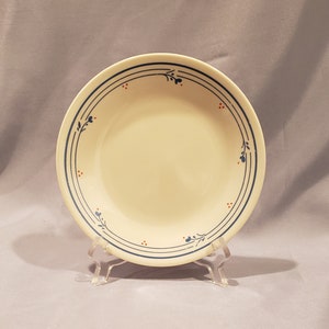 Corelle- Set of 6 Bread and Butter Plates- by Corelle Corning Visions
