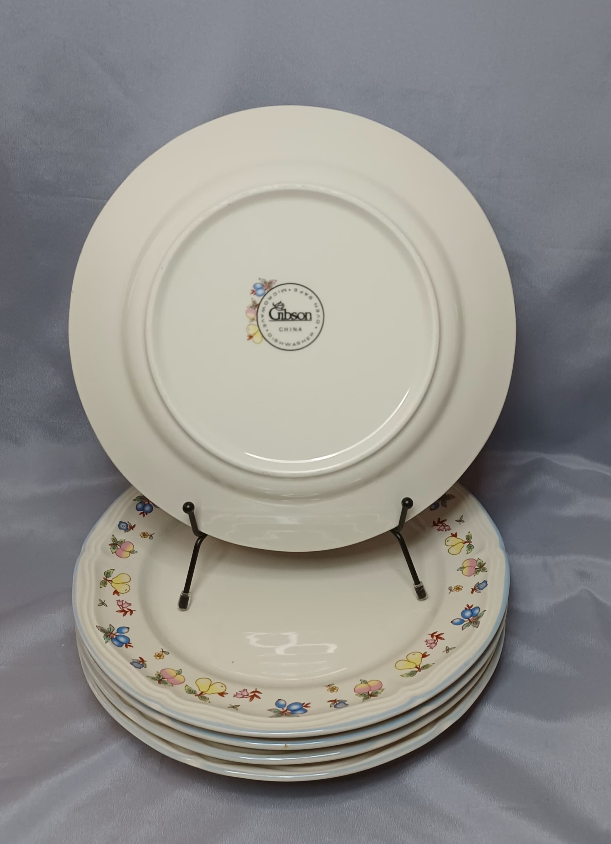 Gibson top china plates