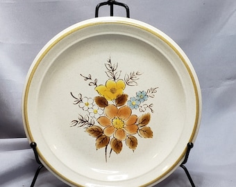 Vintage Mikasa - "Summer Flowers" - Individual Salad Plate 7 3/4"