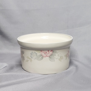 Pfaltzgraff - &quot;Wyndham&quot; - Individual Butter Tub 5 3/8&quot;