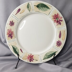 Gibson Vintage - &quot;Sabrina&quot; - Set of 4- Dinner Plates 10 5/8&quot;