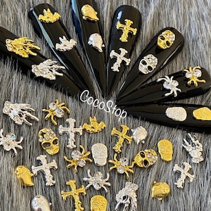 10 pieces Halloween assorted skull, skeleton hand, spider, bats, ghosts, cross 3D nail charms