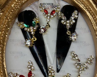 Set of Dangling V luxury nail charms 3D charms for Nail Art Accessories