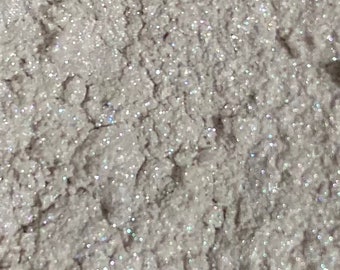 Luster Dust in SILVER PEARL, Edible Paint for Cake Decoration, Desserts, Treats, Chocolate Covered Strawberries, Food Grade Dust, Shimmer