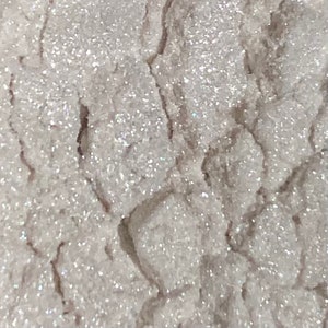 Luster Dust in INTENSE PEARL, Edible Paint for Cake Decoration, Desserts, Chocolate Covered Strawberries, Food Grade Pearl Dust Shimmer
