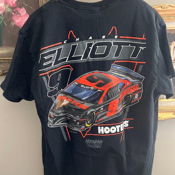 Chase Elliott NASCAR Hooters T-shirt