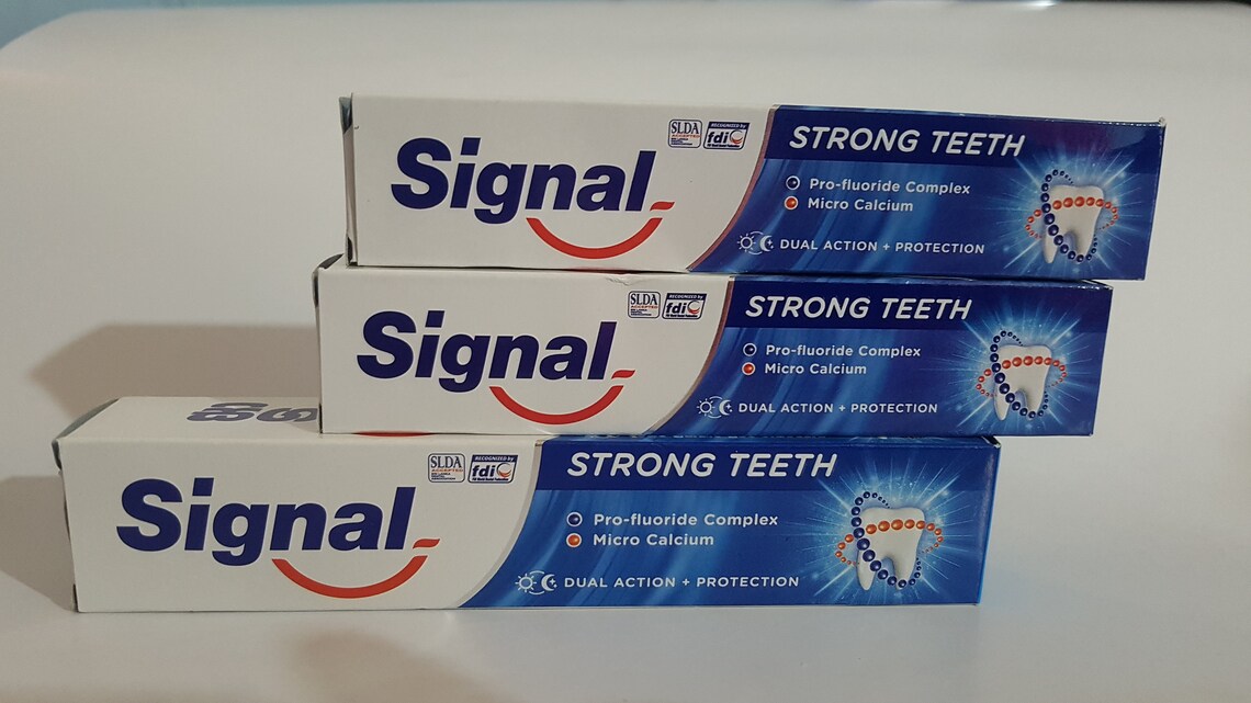 Signal Fluoridated Toothpaste Strong Teeth ActionProtection Etsy