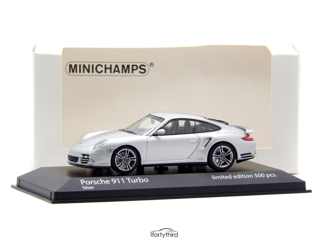 1:43 Porsche 911 Turbo typ 997.2 Silver Metallic Minichamps Etsy 日本