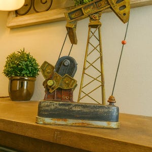 Landman | Oilman | Oilfield | Oil Life | Oil & Gas | | Oil Rig | Derrick Rig | Pumpjack | Petroleum | Engraving | As seen on "Landman"