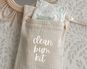 clean bum kit bag, neutral baby gift idea