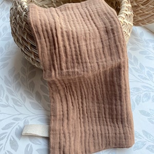 Muslin squares, Muslin washcloths, Reusable wipes, Baby shower gift, Baby washcloth, neutral baby, newborn gift, gift for baby, cloth nappy bild 6