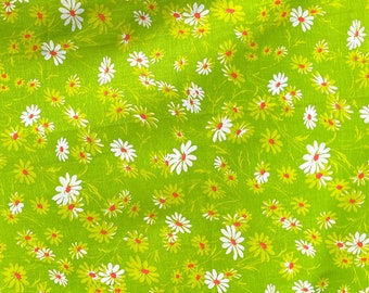 vintage cotton canvas fabric green background daisy daisies print fun groovy