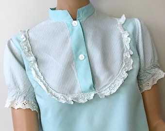 Vintage bebé azul ojal encaje ribete superior XS