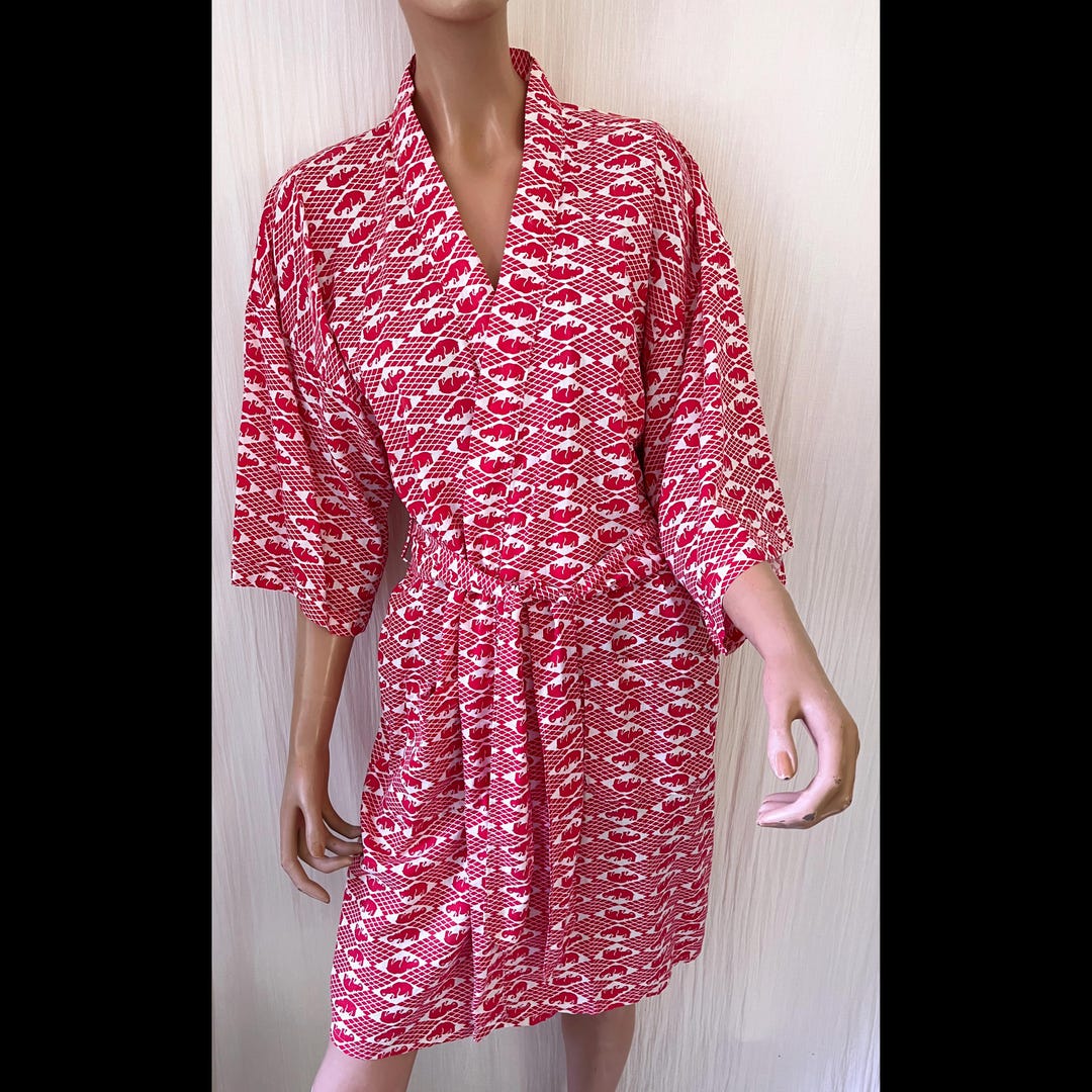 Vintage 100% Cotton Robe Hippo Hippopotamus Print Red White - Etsy