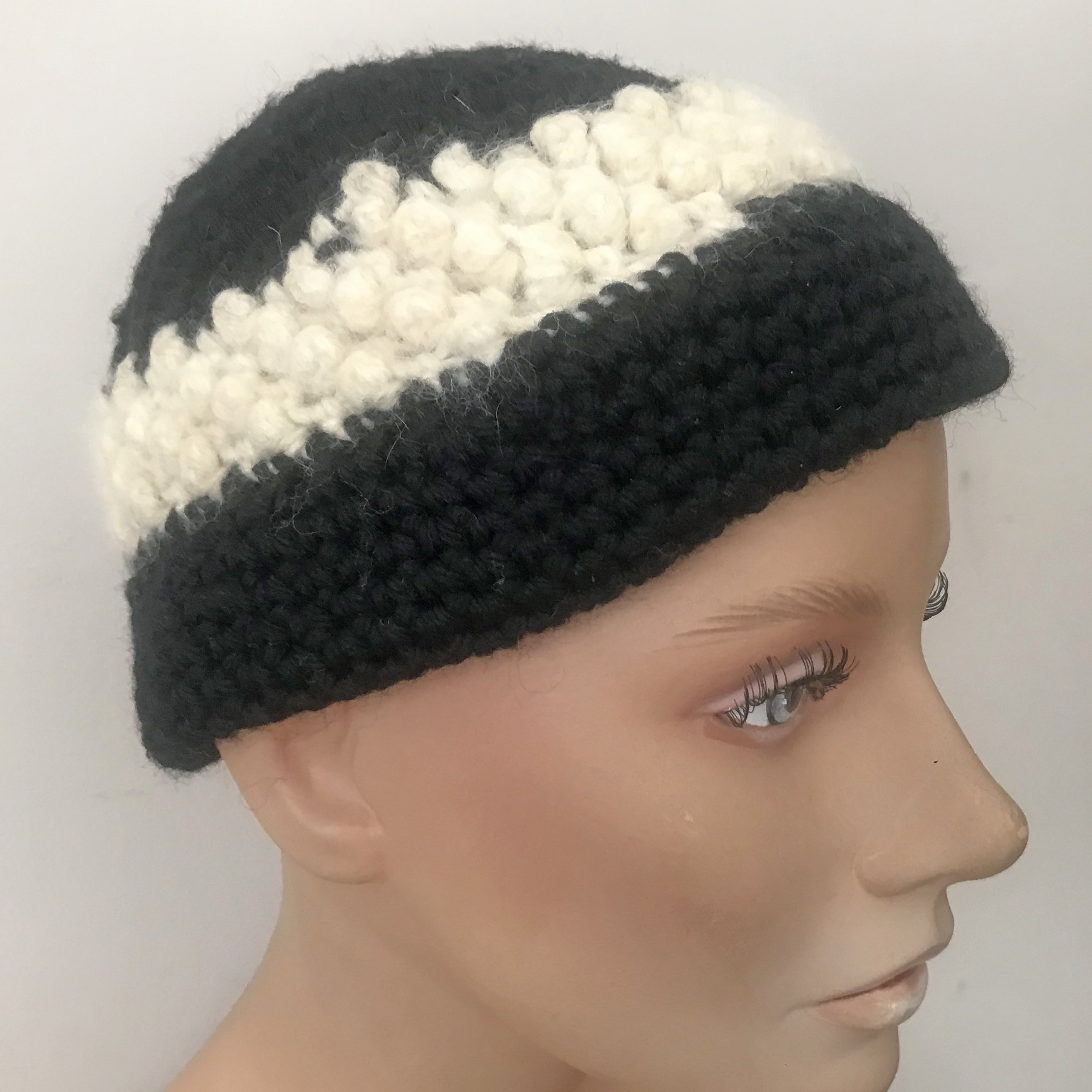 衝撃特価 Vintage Etsy - White and Black Hat Knit Handmade 帽子