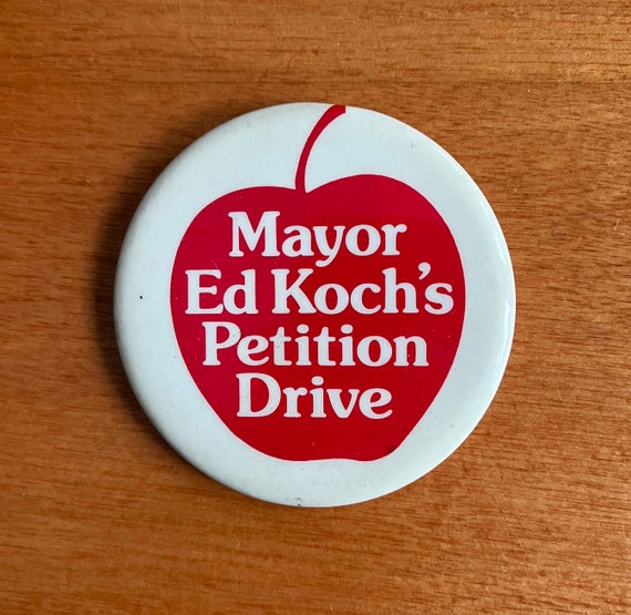 vintage button NYC Mayor Ed Koch Big Apple - image 1
